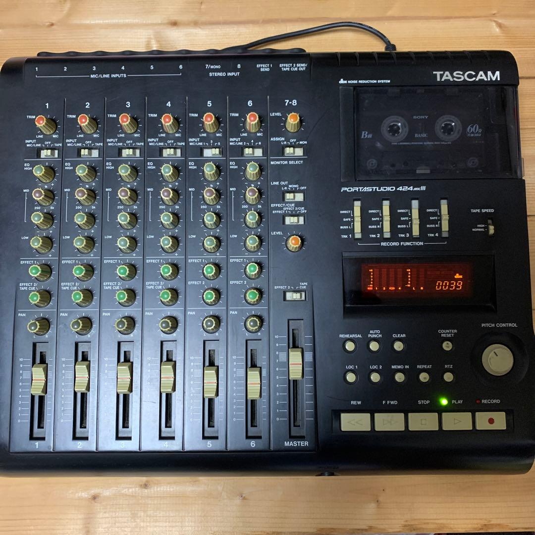 TASCAM PORTASTUDIO 424 MKⅢ