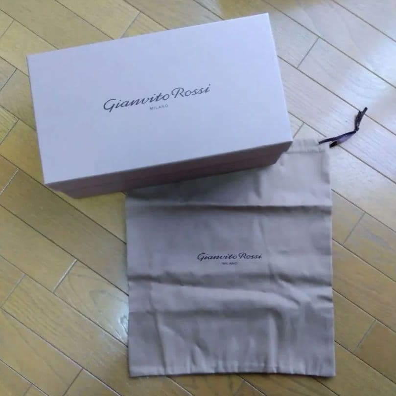 Gianvito Rossi　ジャンヴィトロッシ　フラットシューズ　シルバー