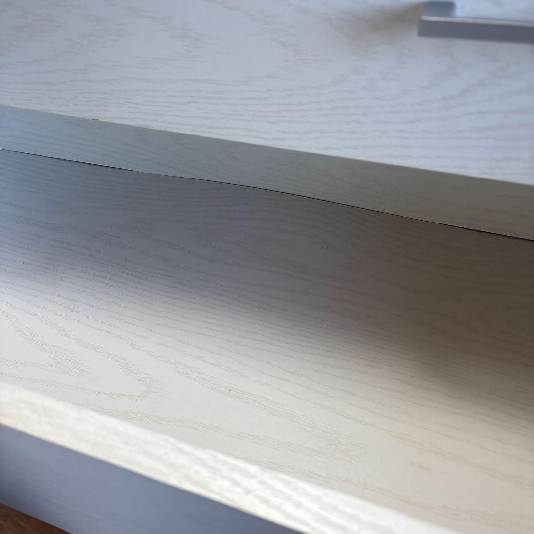 ニトリ　ホワイト 木製 チェスト 4段