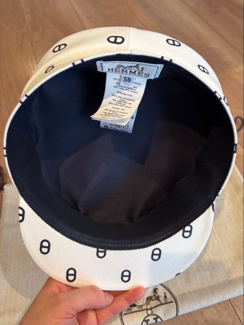 美品 HERMES キャスケット