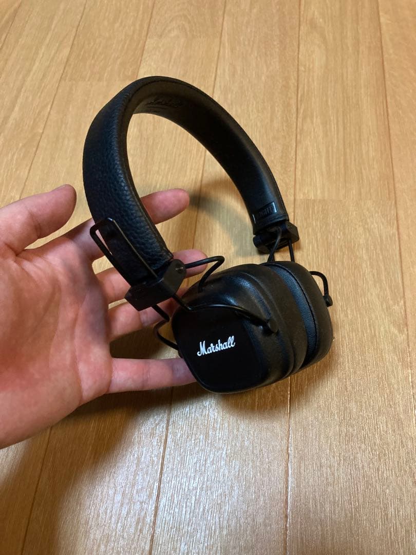 Marshall ヘッドホン