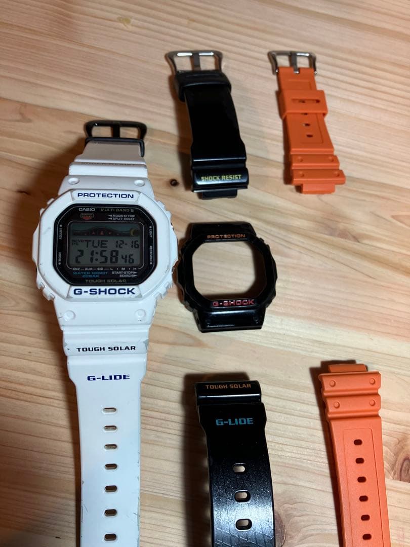 カシオ　GショックGWX-5600