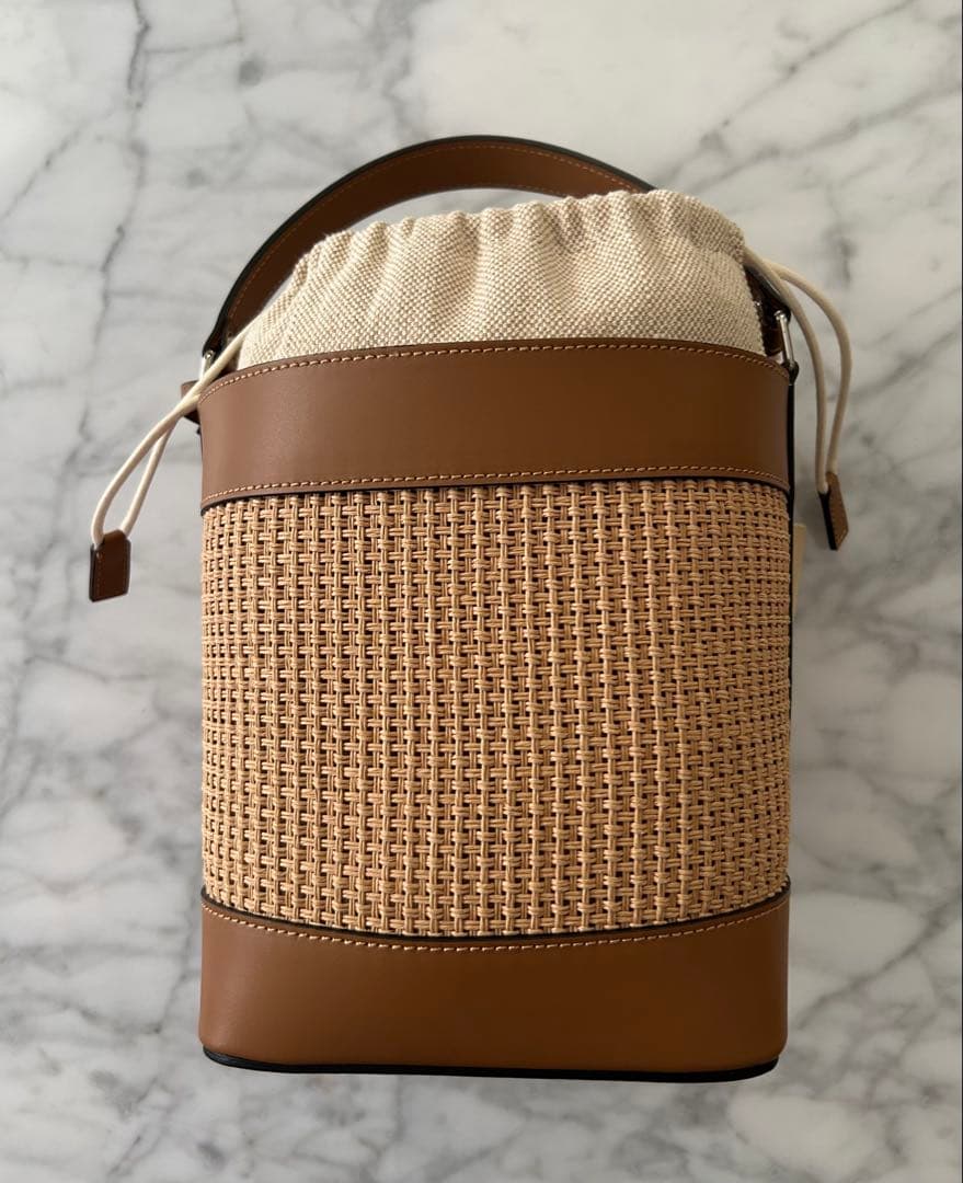 【新品未使用】Pelletteria Veneta かごバッグ ベージュ