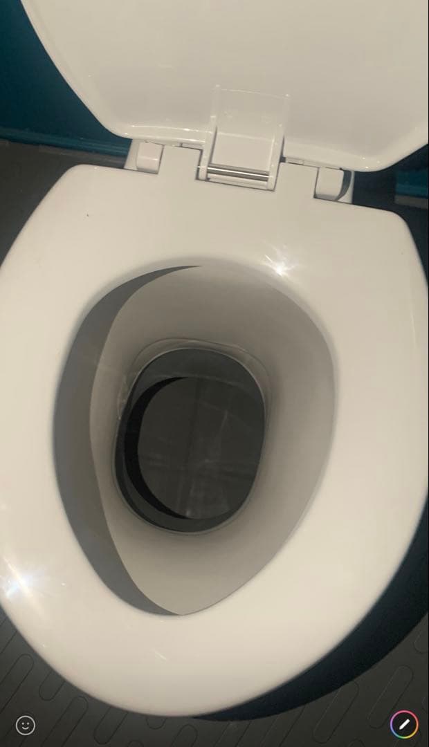 仮設トイレ（洋式・非水洗（汲取り）タイプかも）未使用、★引取のみ★ 東京都八王子