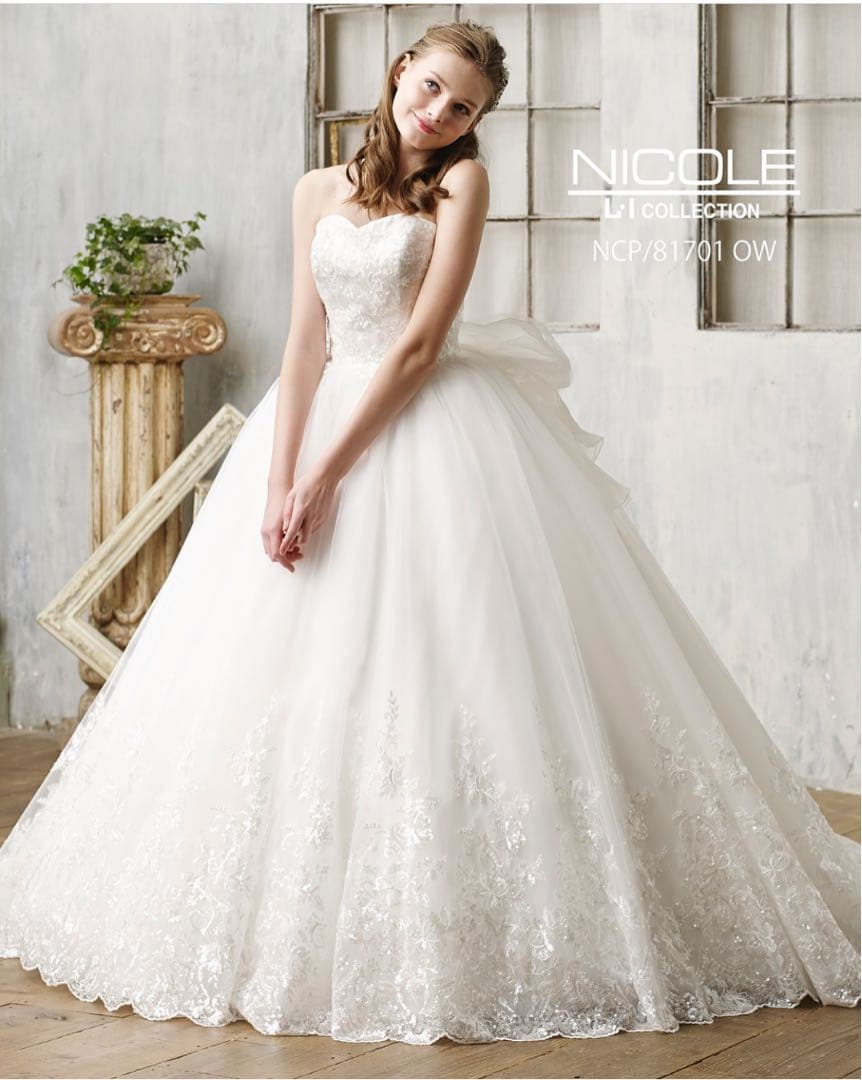 なな✳︎ウェディングドレス ニコル　9号　タカミブライダルベール セット