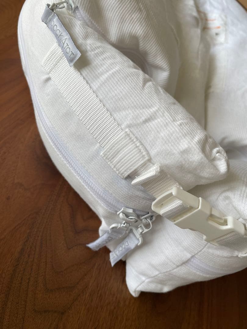 DOCKATOT Deluxe+ Dock(0-8ヶ月) / ドッカトット