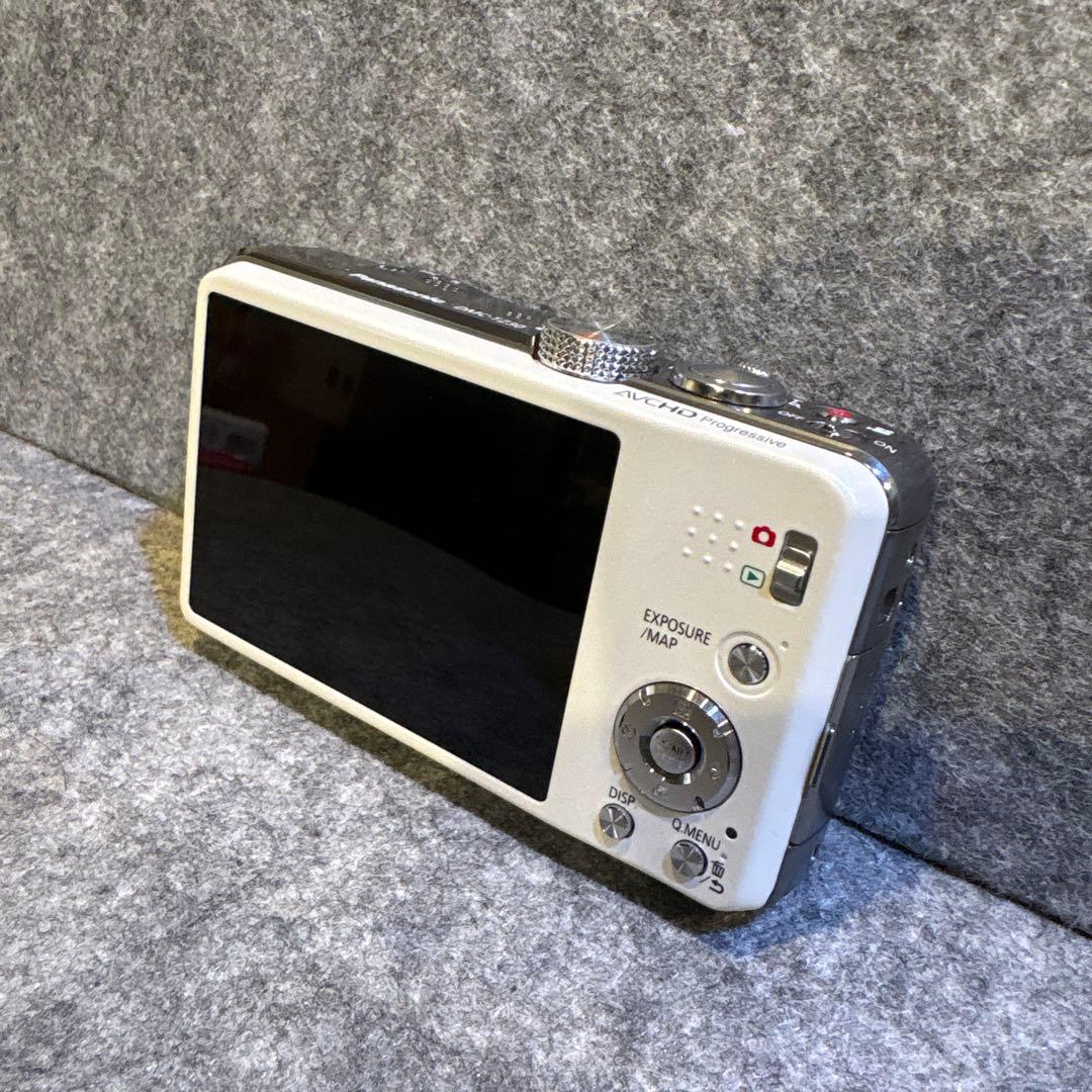たな【美品】Panasonic LUMIX DMC-TZ30