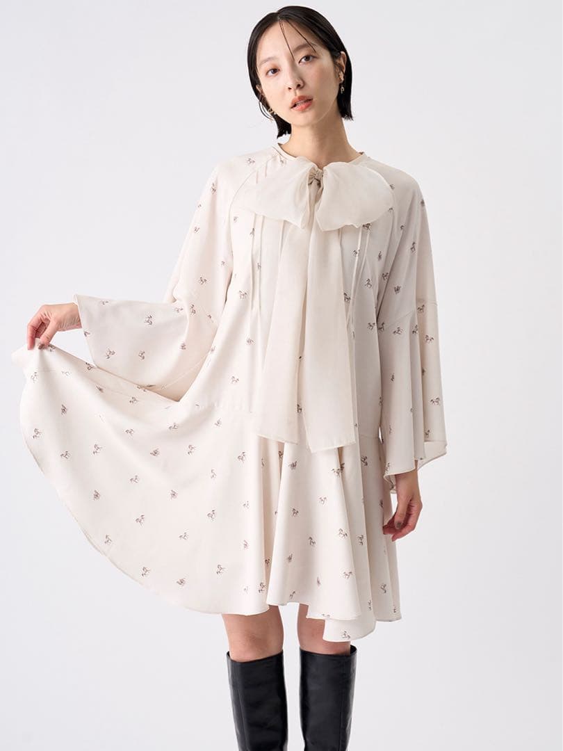 新品✴︎CELFORD セルフォード ビッグリボンフレアワンピース