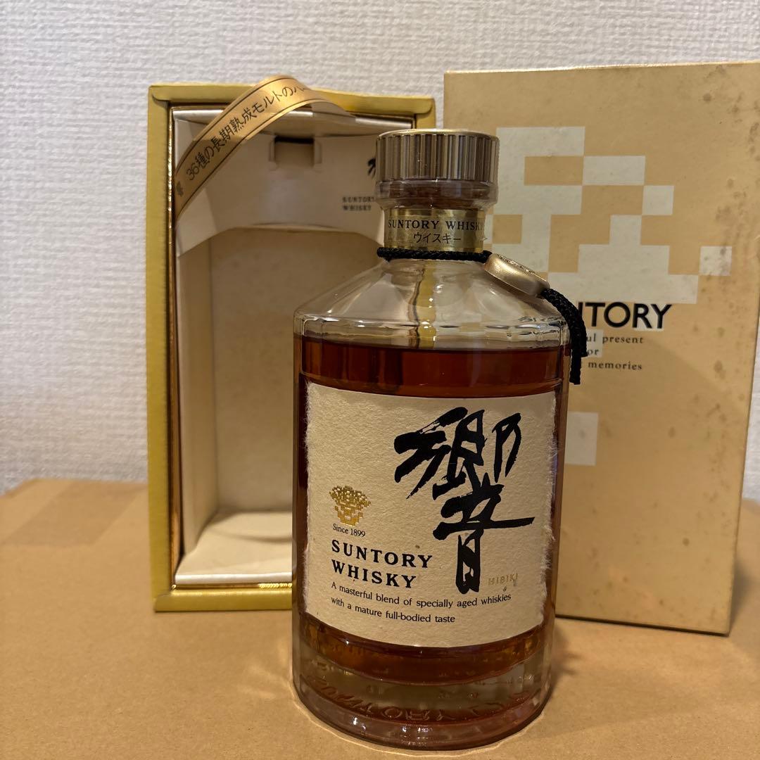 サントリーウイスキー響　裏ゴールドラベル　箱付き　未開封（27）