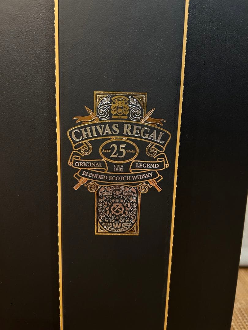 CHIVAS REGAL 25年 ブレンデッドスコッチウイスキー
