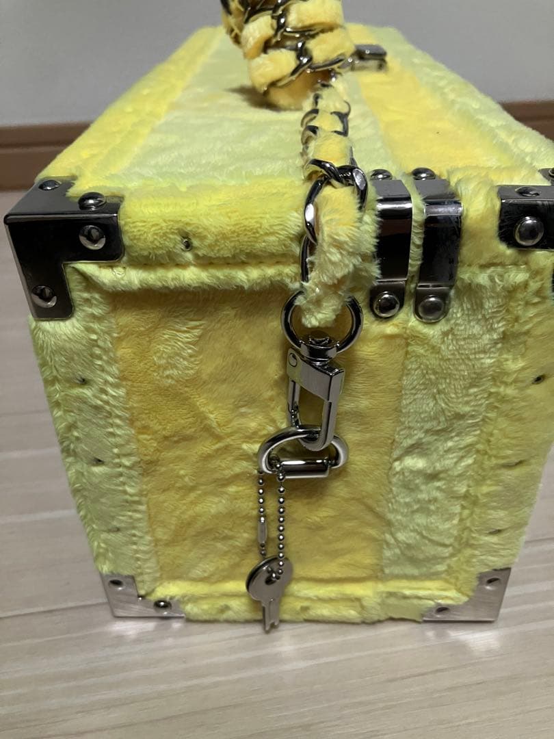 エンジェル　シャンパン ドゥミセック イエロー リミテッドサマー 新品未開封