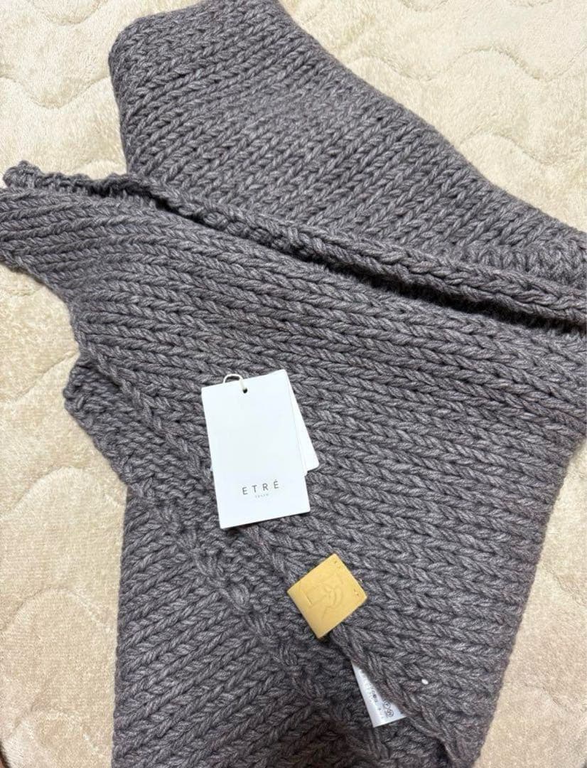 バルキーヤーンハンドニットストール