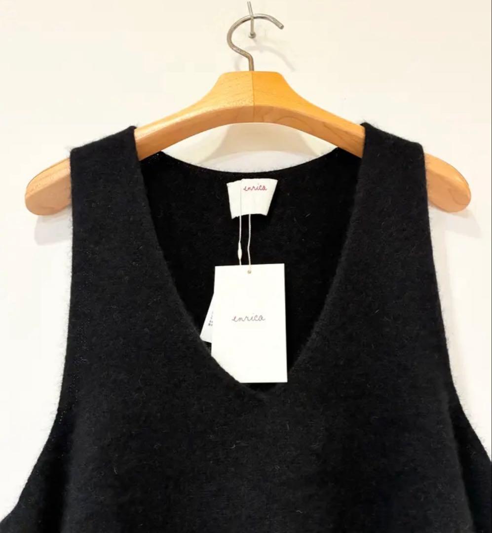 本日特別価格！今期1回着用enrica フレアニットトップス