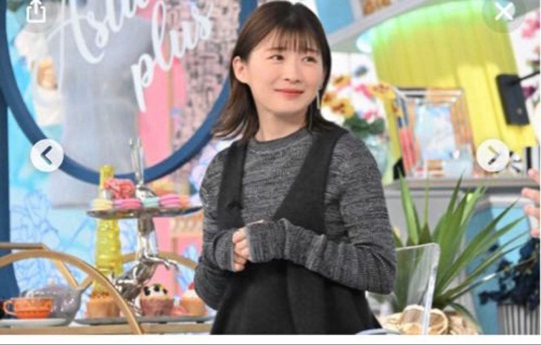 本日特別価格！今期1回着用enrica フレアニットトップス