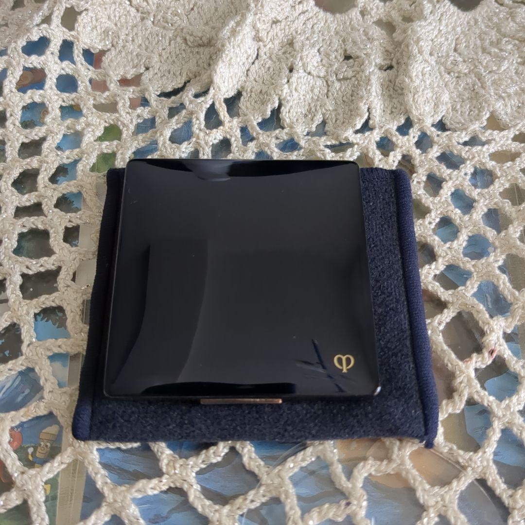 クレ・ド・ポー ボーテ プードルコンパクトエサンシエルn 　エレガントスリム