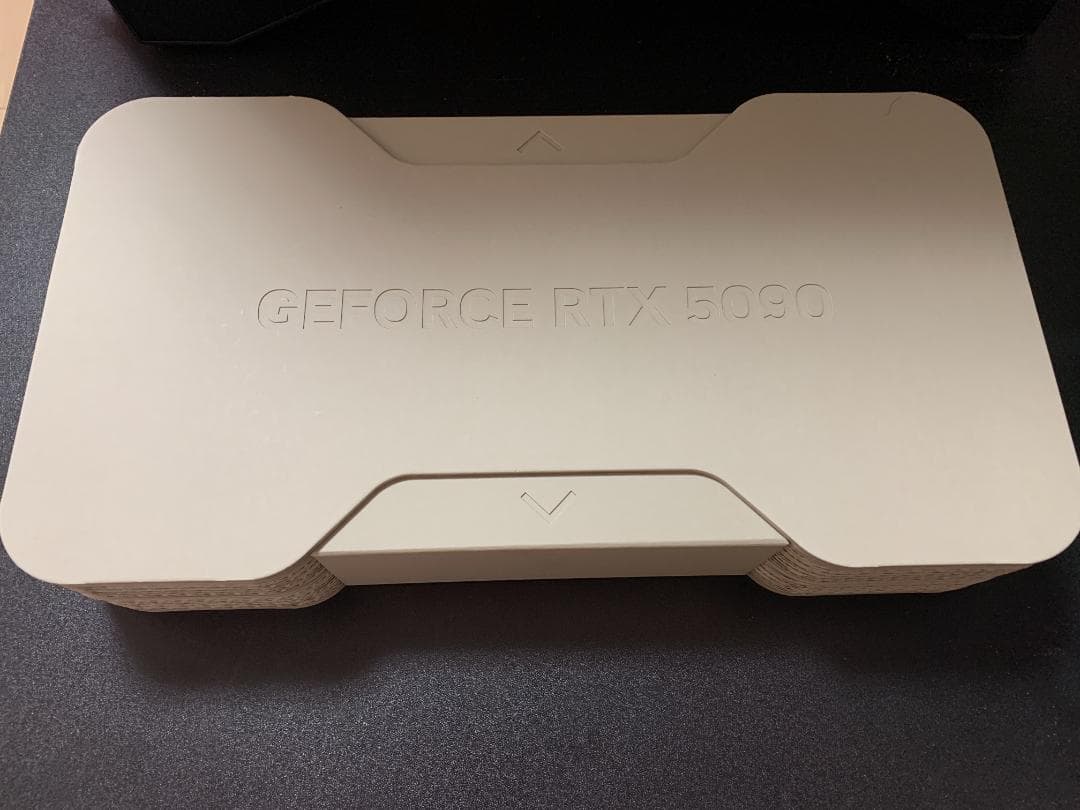 岩*田様 NVIDIA RTX 5090 Founders Editon