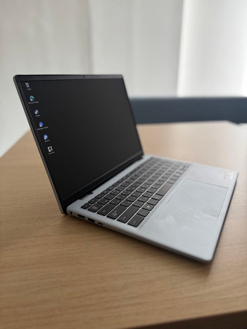 Dell Inspiron 14 5445 AMD Ryzen 7 ノートPC