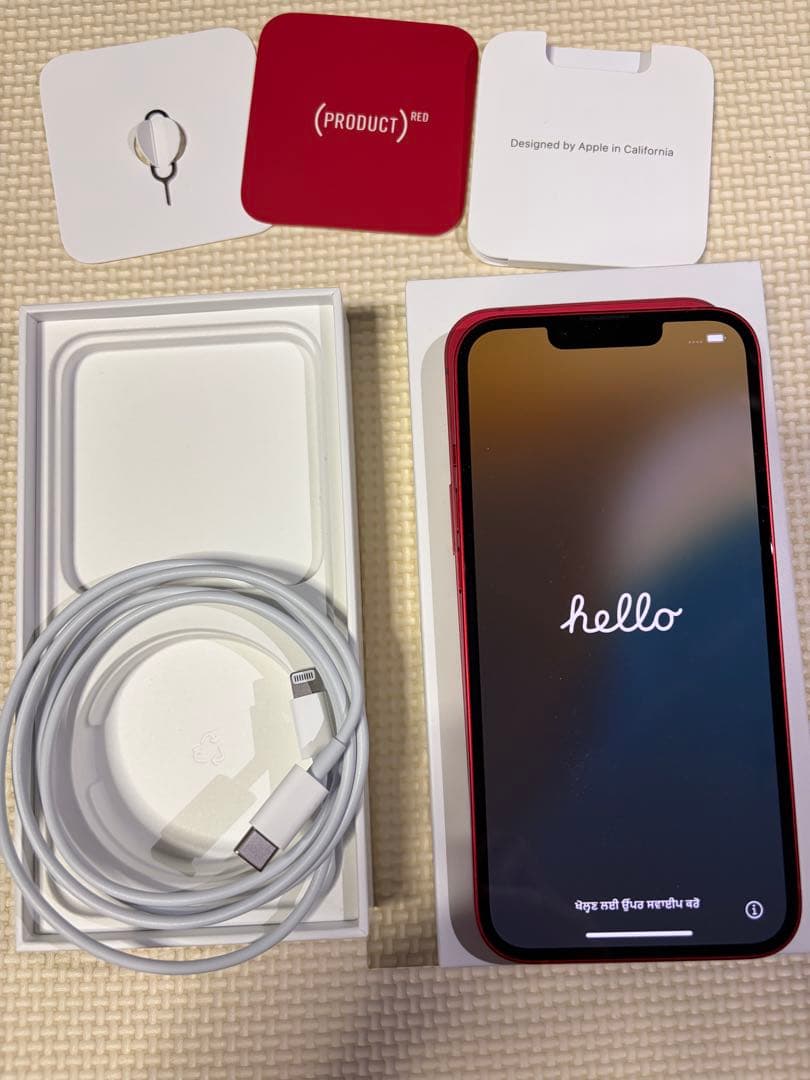 Apple iPhone 13 (PRODUCT RED) 本体