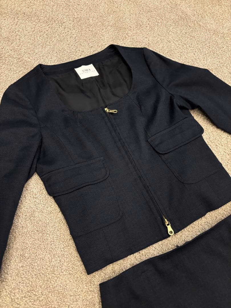 ユマエストネーション　ネイビースーツ　クリーニング済