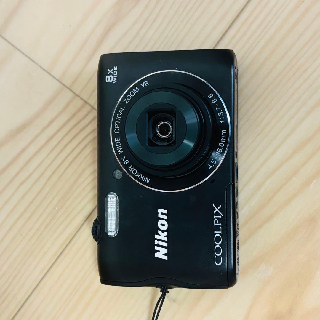 【美品】　Nikon Coolpix A300 ブラック デジカメ 訳あり