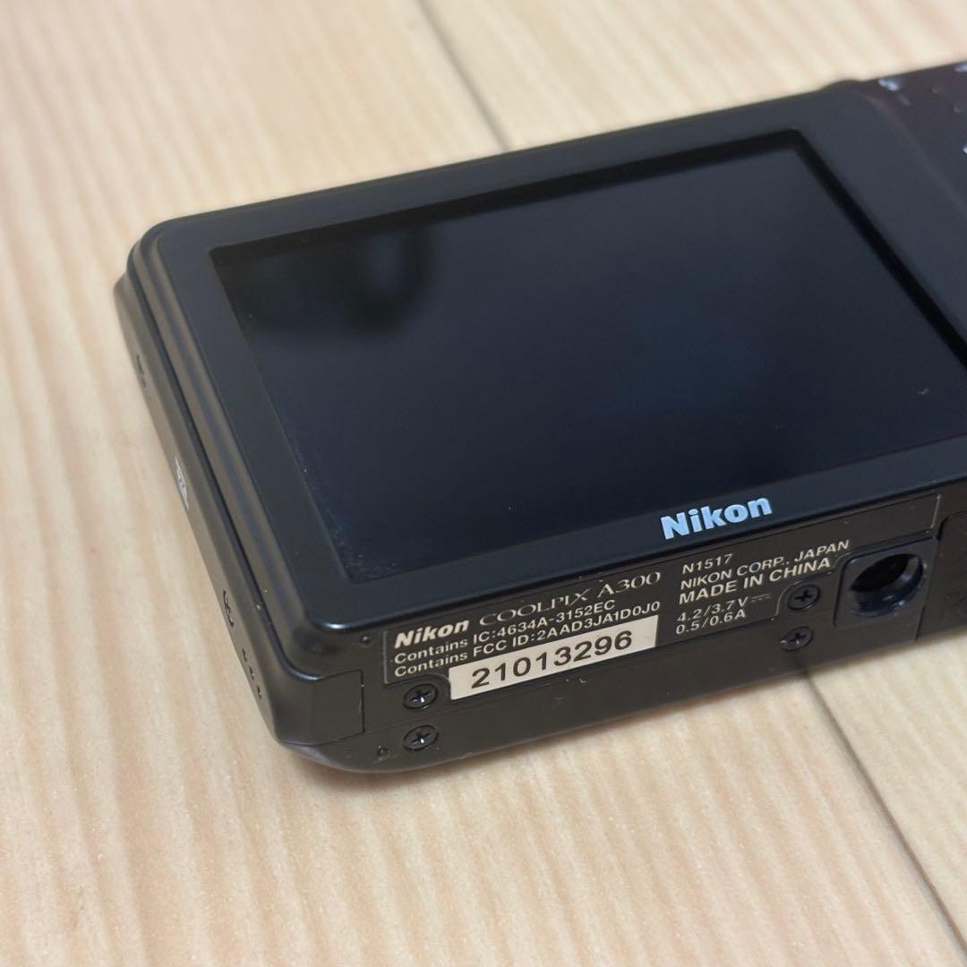 【美品】　Nikon Coolpix A300 ブラック デジカメ 訳あり
