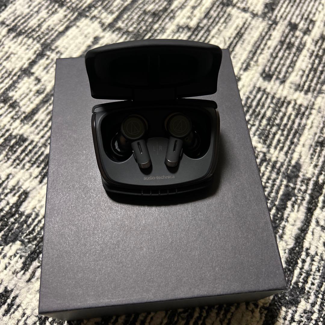 ★Audio-Technica（ATH-TWX9）★ワイヤレスイヤホン