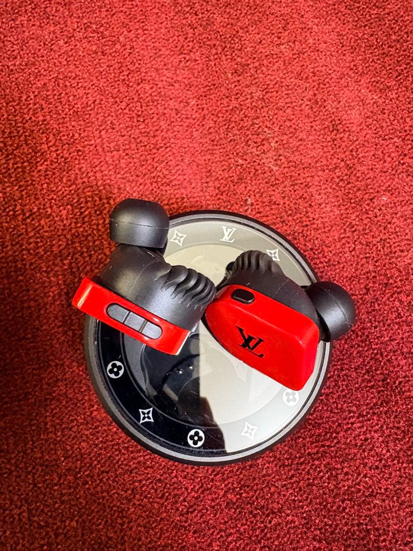 【美品】LVルイヴィトン ホライゾンワイヤレスイヤホン Bluetooth