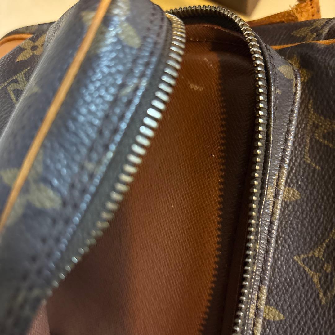 ルイヴィトンアマゾン