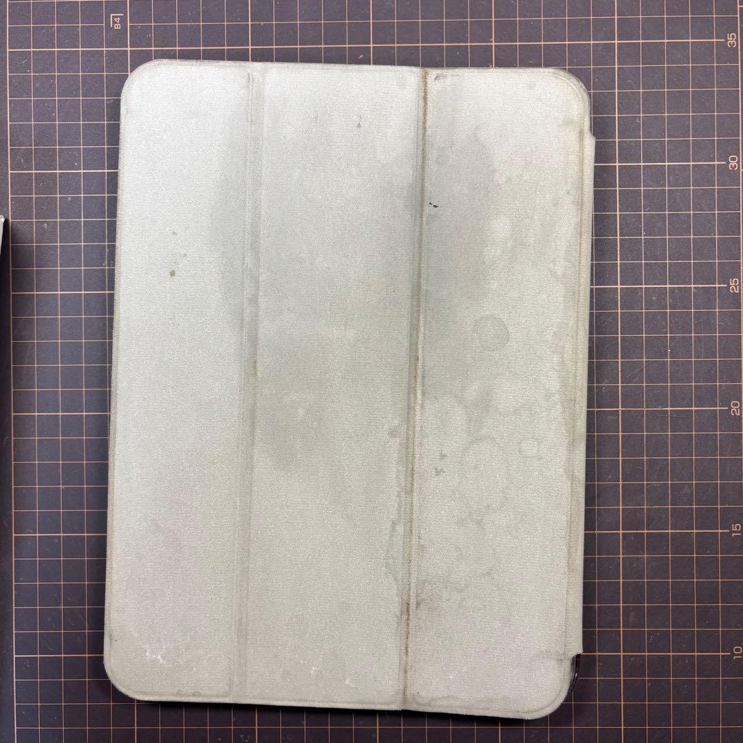 【箱・充電ケーブル付き‼️】Apple iPad (第11世代) シルバー