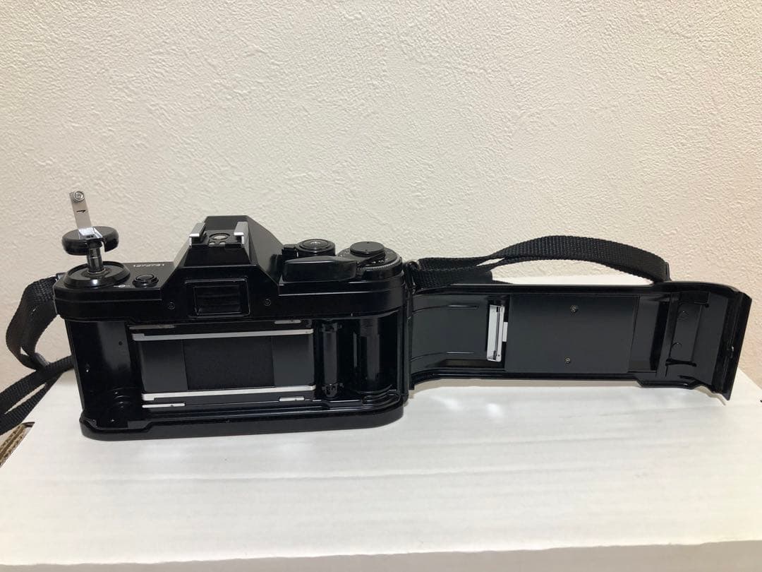 【美品中古】Canon AE-1 フィルム一眼レフカメラ　説明書カタログ付き
