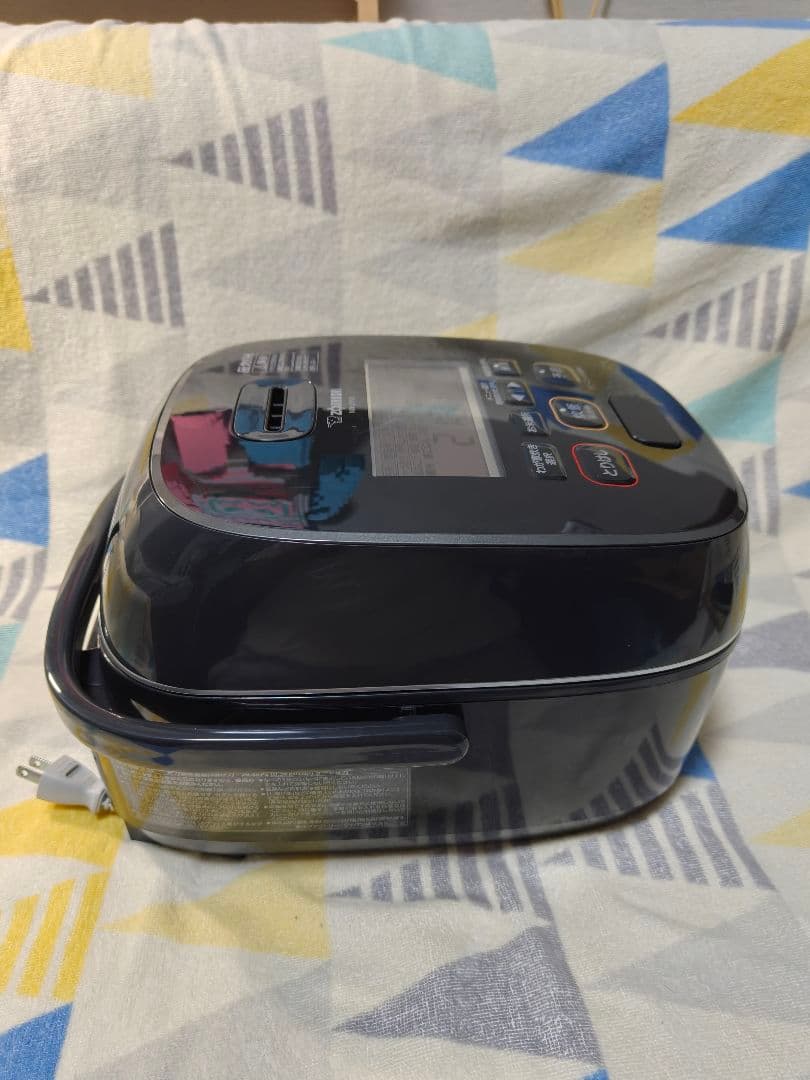 ZOJIRUSHI　象印　NW-JY10-BA　2025年