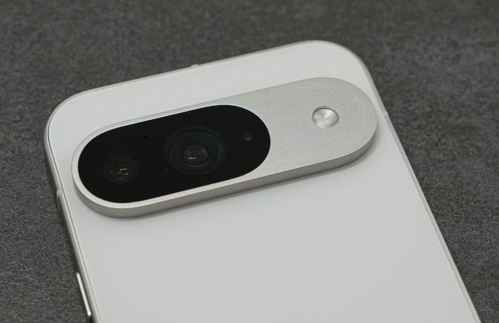【美品】Google Pixel 9 128GB Porcelain 本体