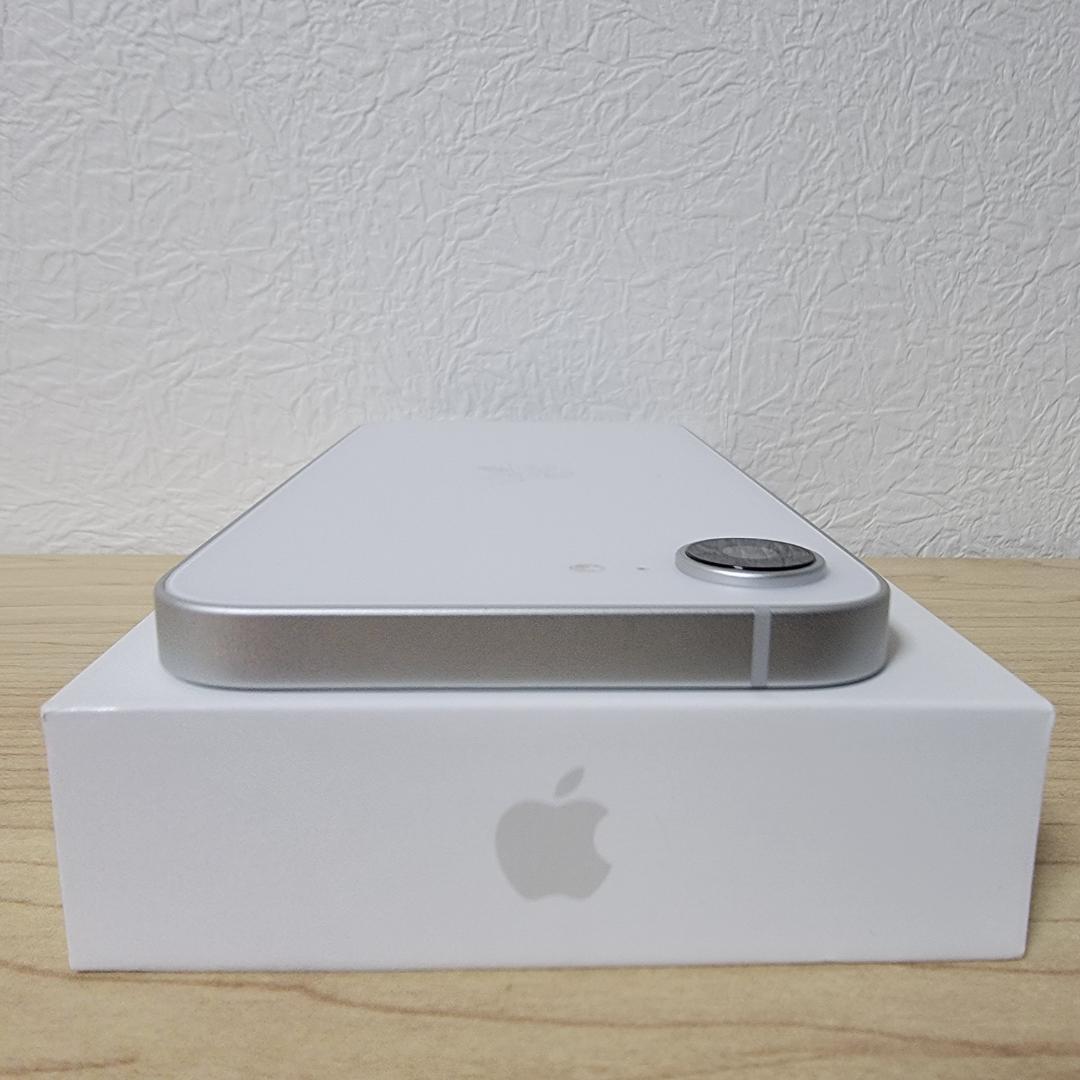 【ほぼ新品】iPhone 16e 128GB