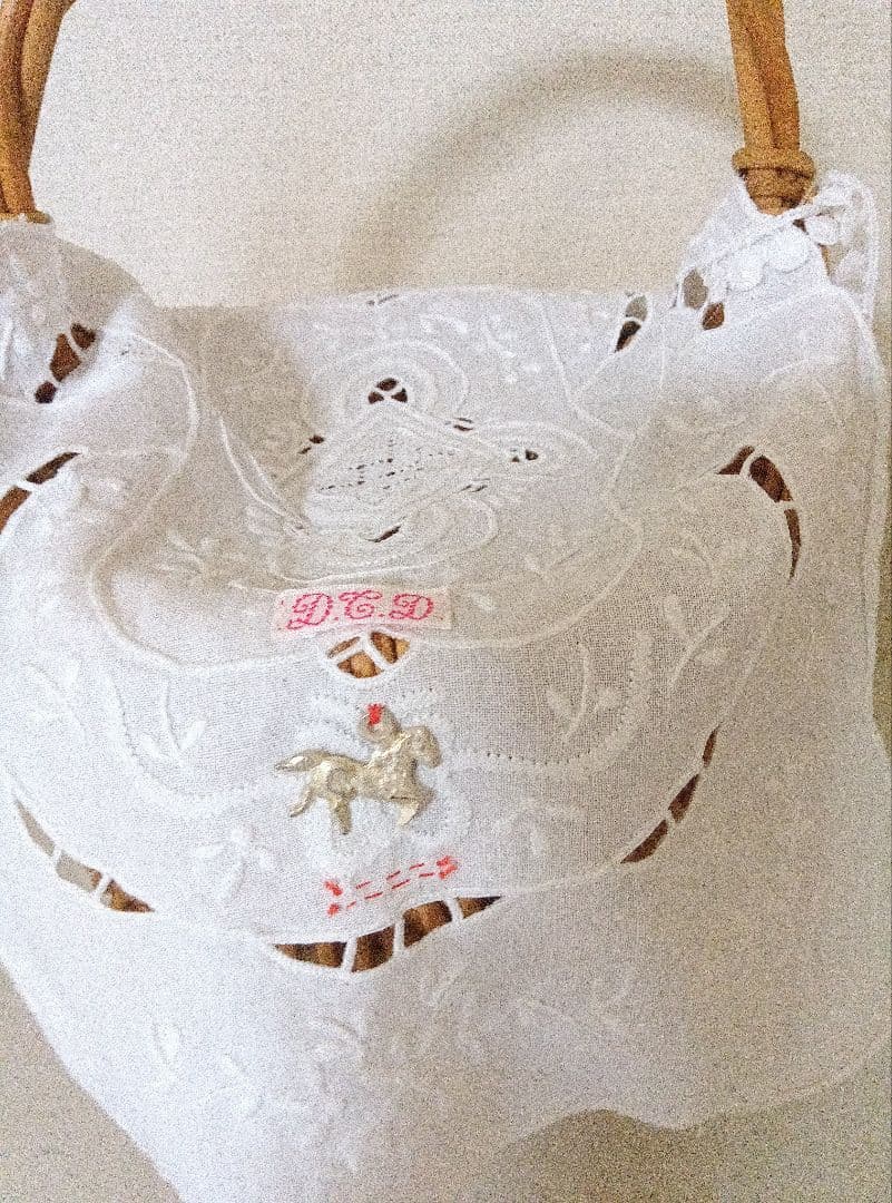 新品タグ付き堀川波さんdot to dotアンティークレース付きカゴバッグ