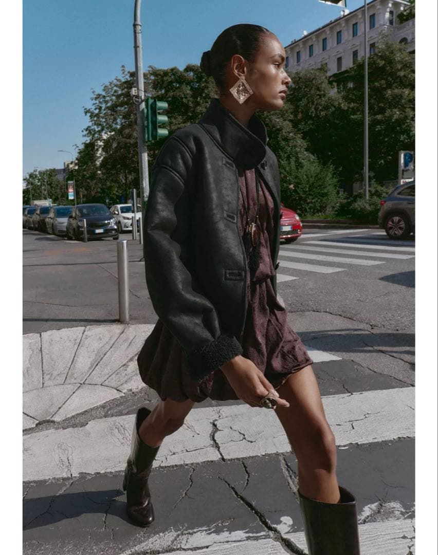 タグ付新品★ZARAの80%ダウン-20%フェザーフーデッドジャケット★Mサイズ