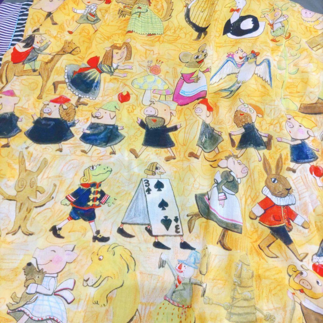 【美品✨】アルベロベロ　長袖チュニック　童話柄　異素材&配色切替　マルチカラー