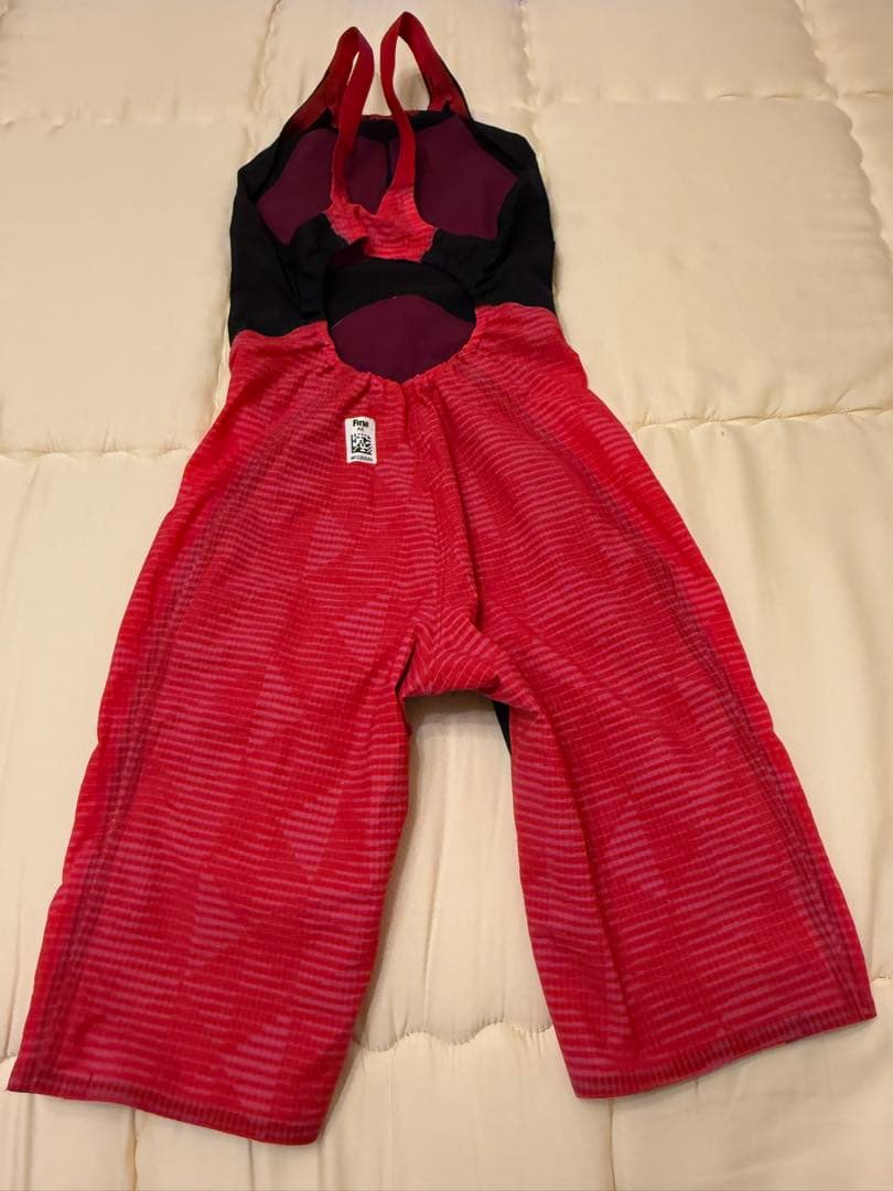 新品未使用　ミズノ　高速水着　競泳水着　GX SONIC Ⅲ MR L