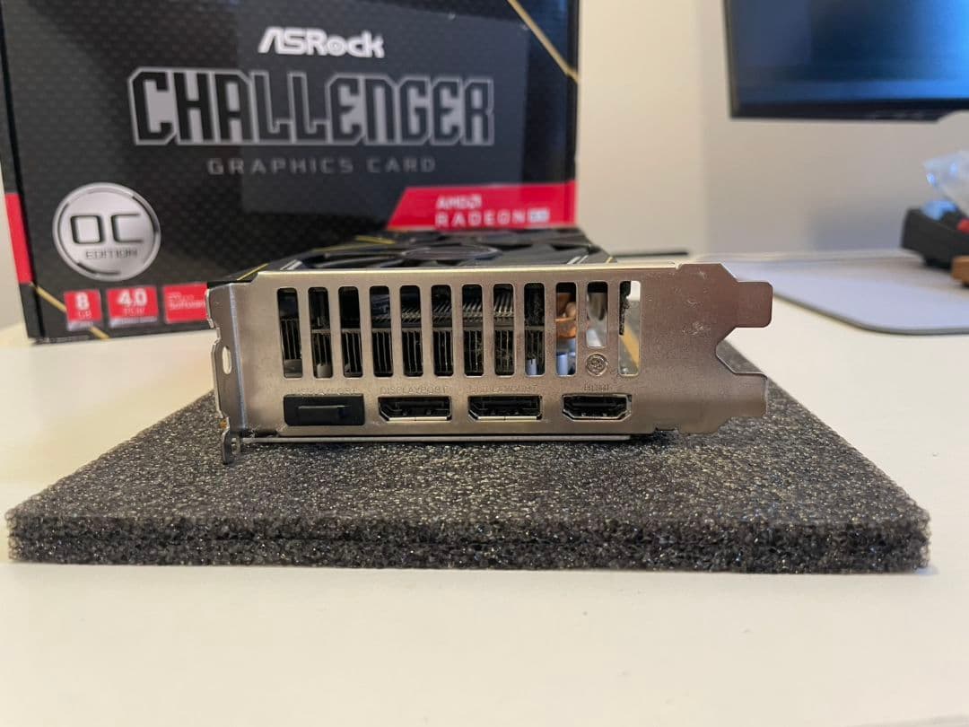 ASRock AMD Radeon RX5500XT GDDR6 8GB　グラボ