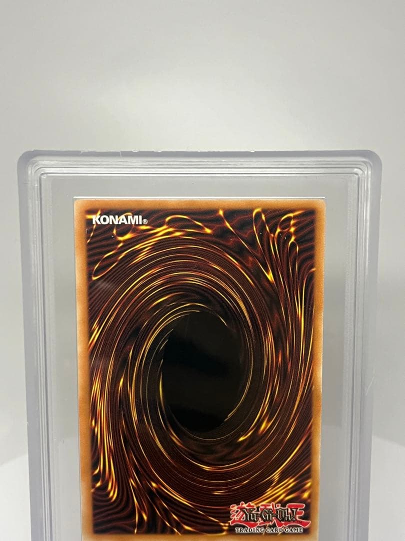 PSA10相当 遊戯王 ダーク•ネフティス ARS10アルティメットレア 海外版