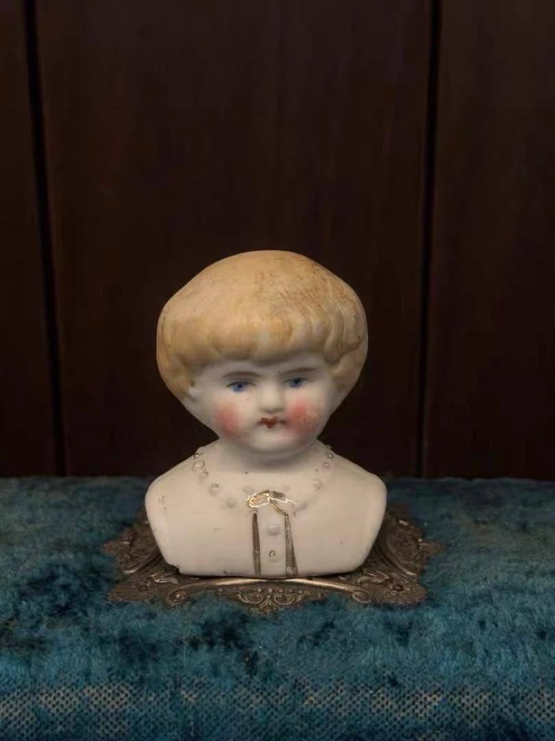 ビスクドール胸像