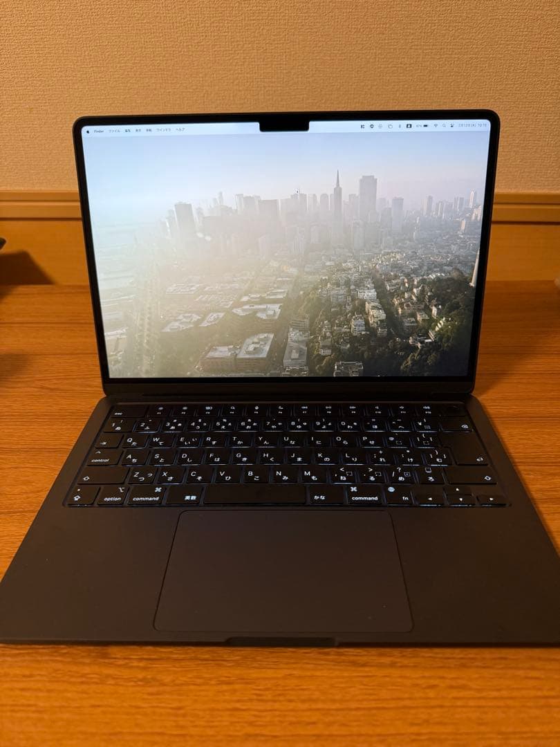 Apple MacBook M2 2022 本体