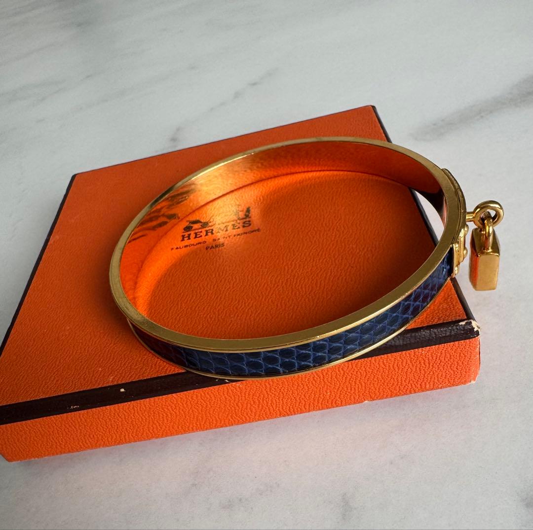 美品 希少 HERMES ゴールド ネイビー バングル