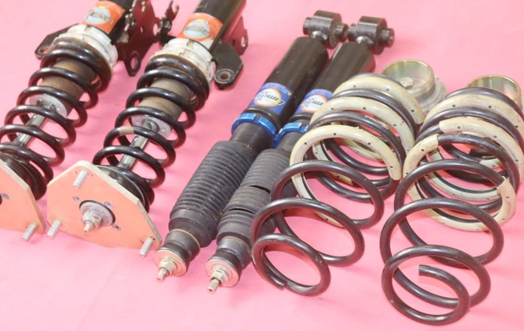 トヨタ プリウス ZVW30 ZVW35　FINALKONNEXION　車高調