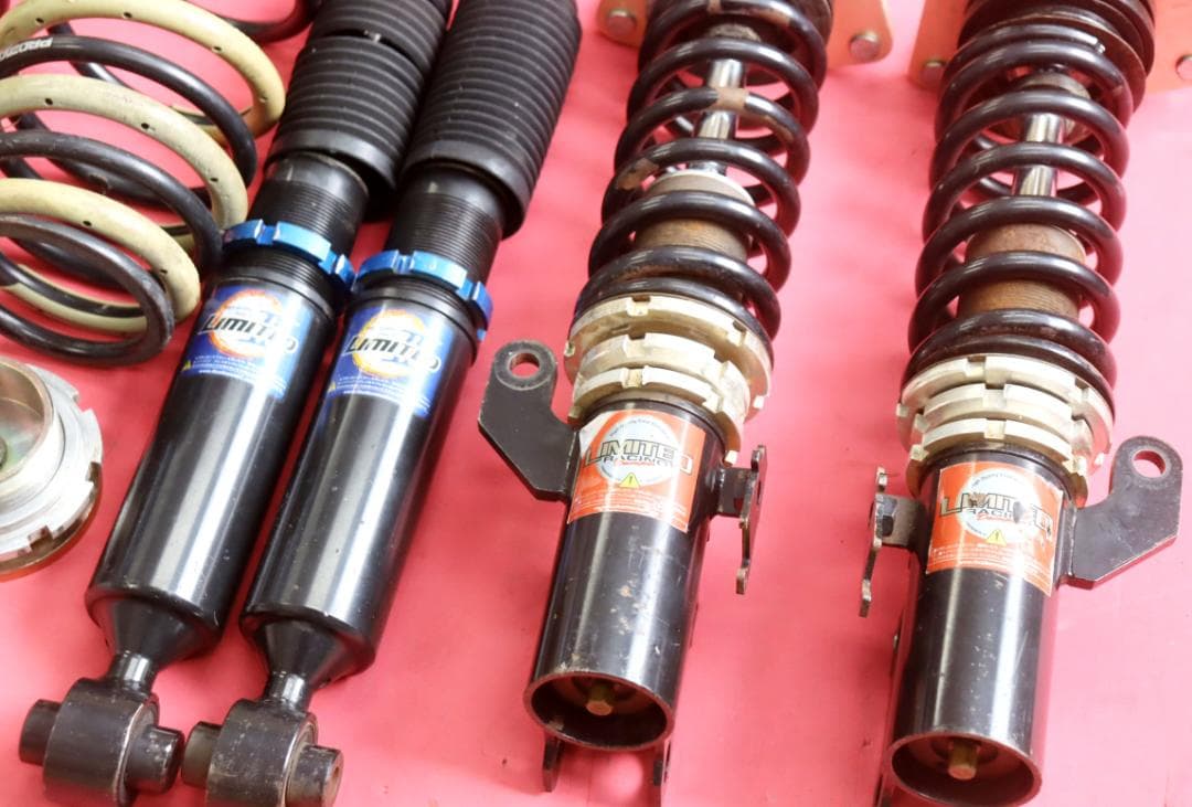 トヨタ プリウス ZVW30 ZVW35　FINALKONNEXION　車高調