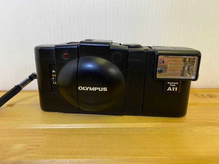 OLYMPUS　XA2/A11　フィルムカメラ