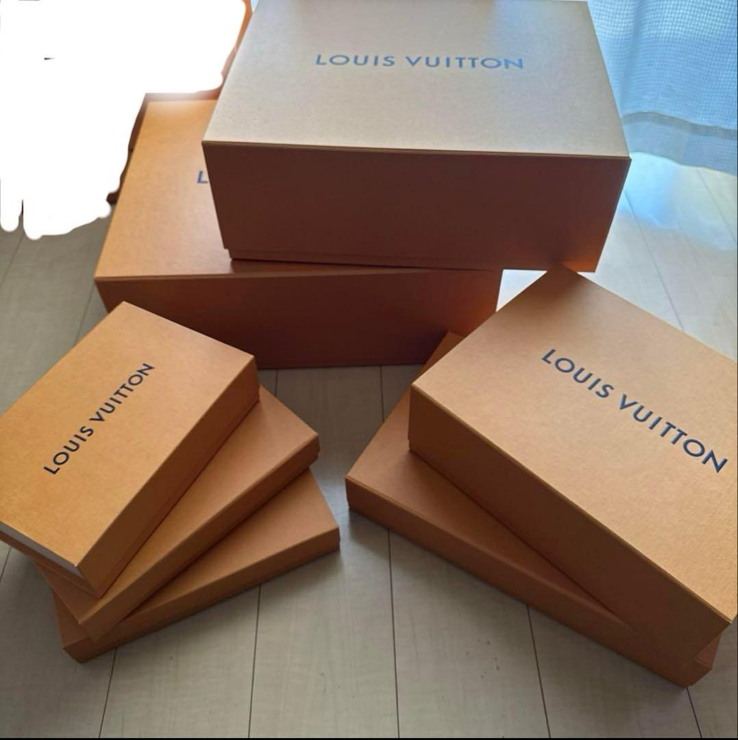 【VUITTON】ギフトボックス7個＋ショッパー袋3枚＋リボン＋メッセージカード
