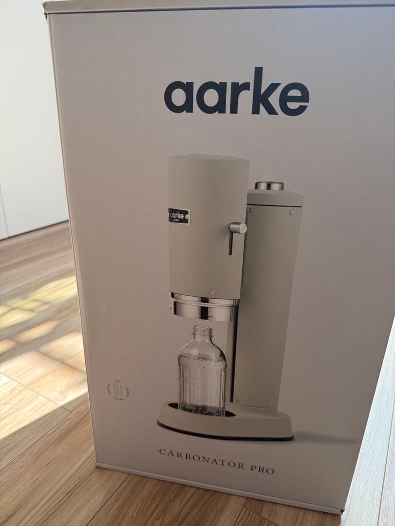 アールケ　カーボンネータープロ　炭酸水メーカー