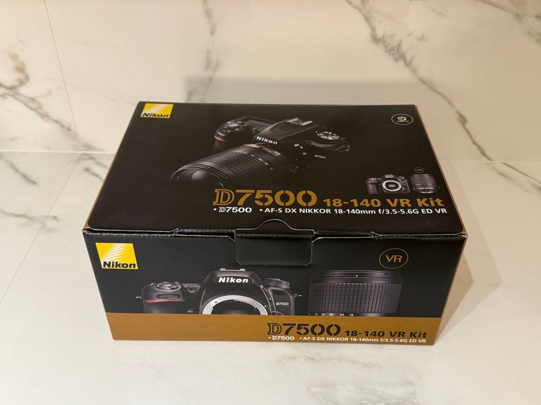 ニコン Nikon D7500 18-140VR レンズキット　Kit