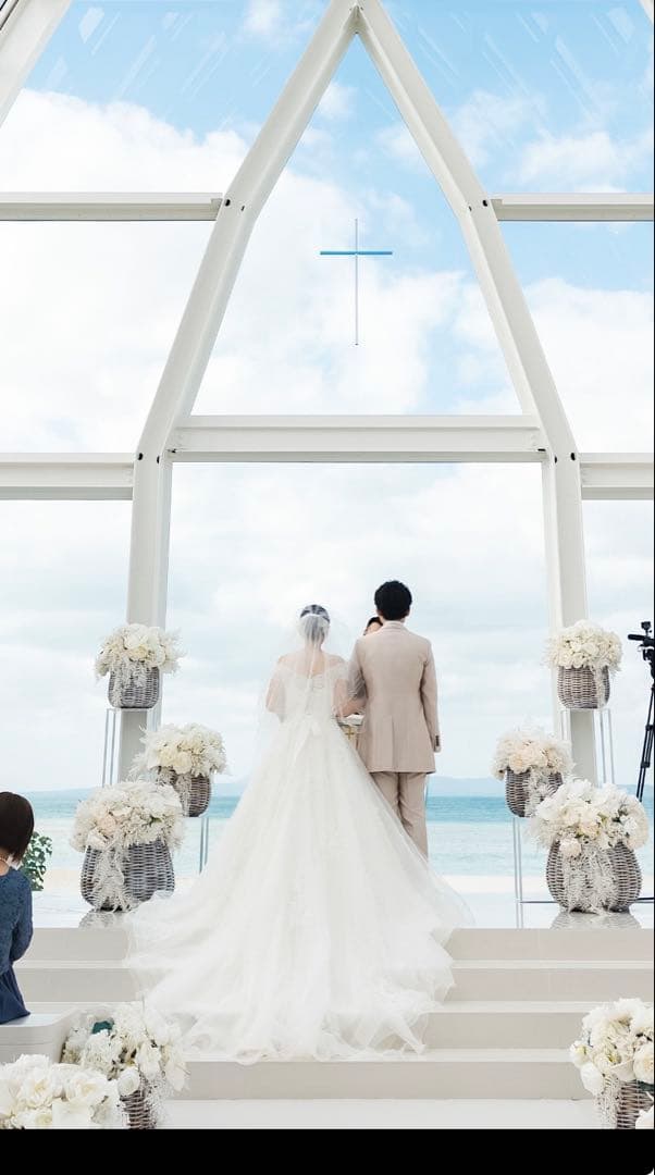 アールイズウェディング with a white オーバースカート