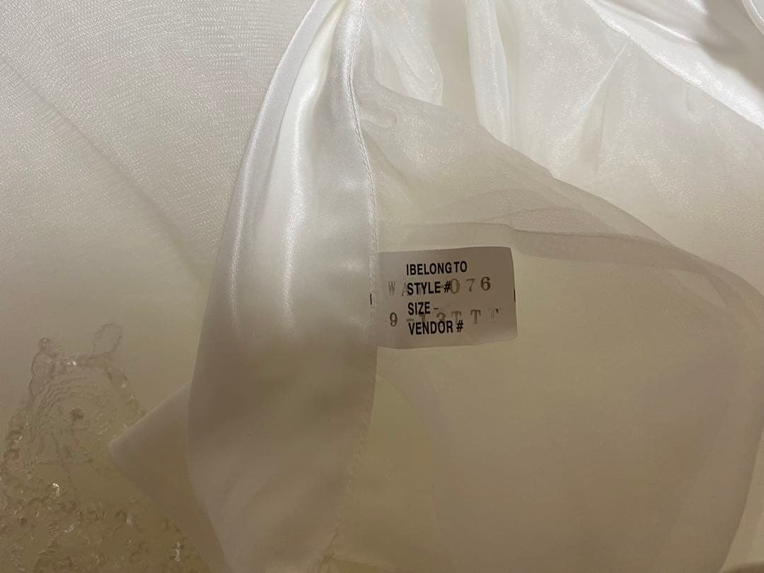 アールイズウェディング with a white オーバースカート